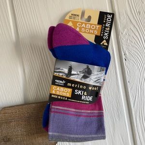 Cabot & Sons Socks: Women’s Ski & Ride Socks Merino Wool Blend